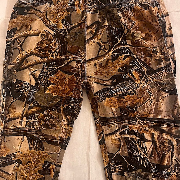 Cabela's Camouflage Pajama Set - Brown and Tan, Size XL - Picture 7 of 8